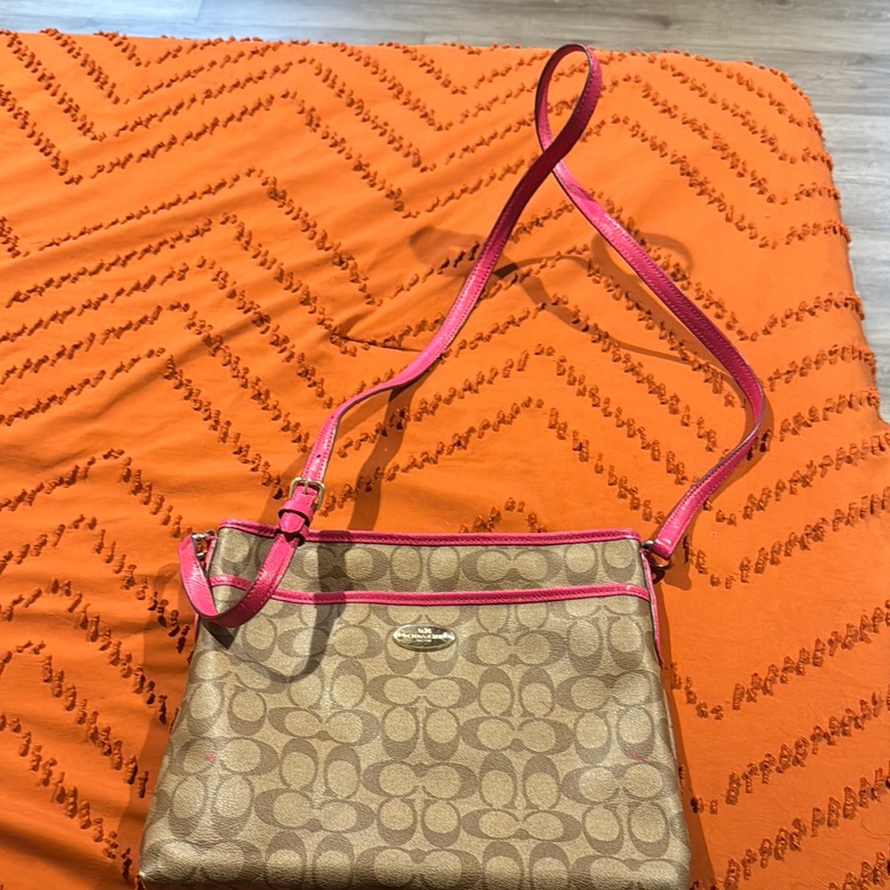 Coach Signature Tan Crossbody Bag with Pink Trim